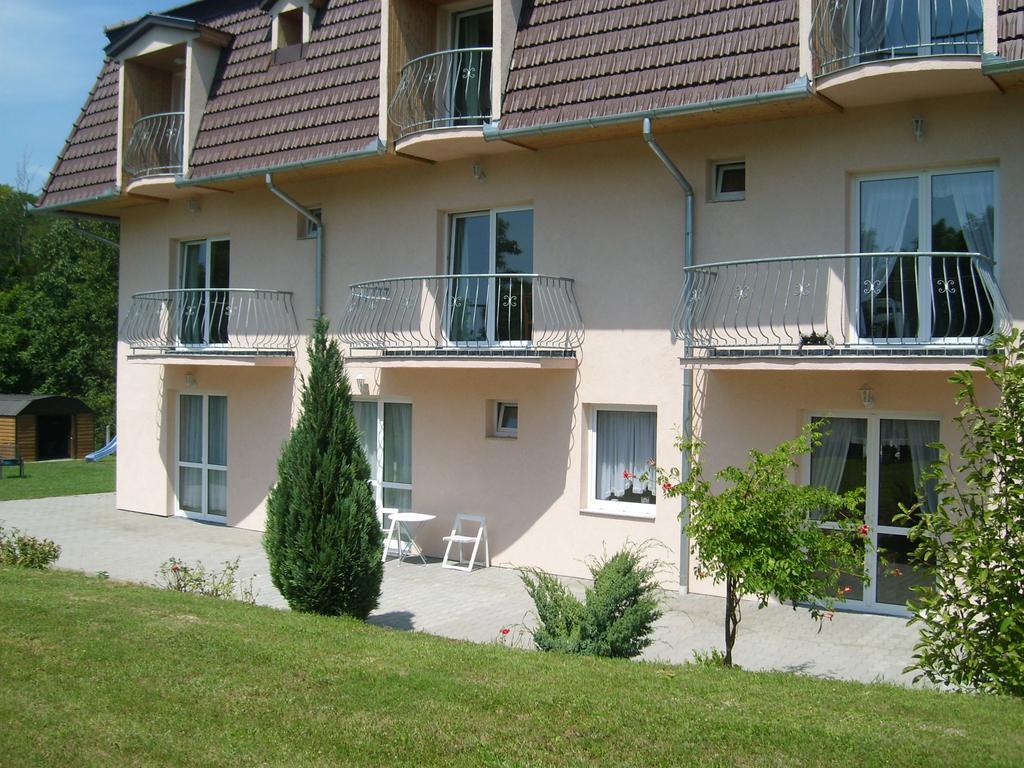 Balla Appartements Zalakaros Bagian luar foto